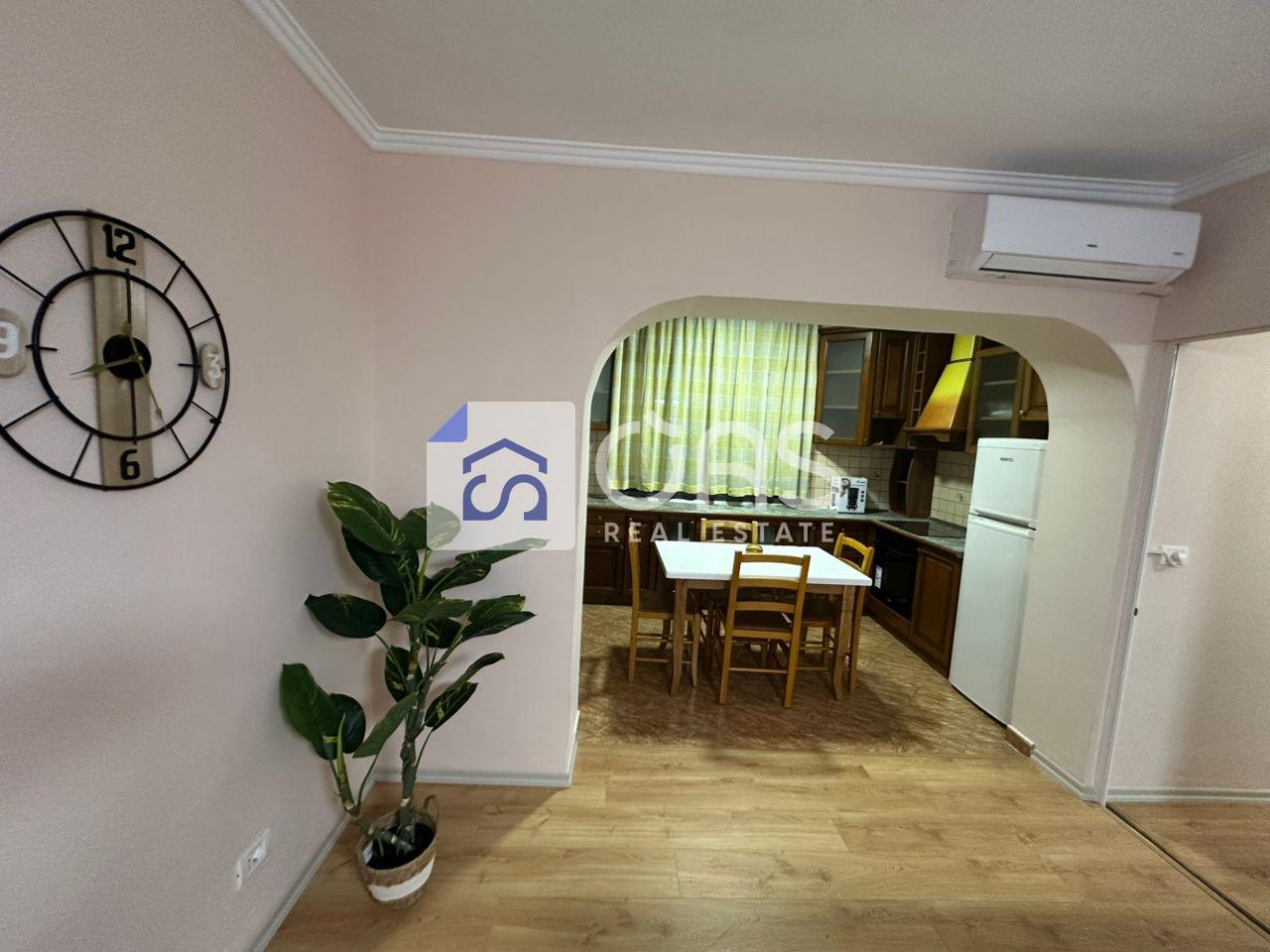 Jepet me qera apartament 2+1 tek Fusha Aviacionit 3