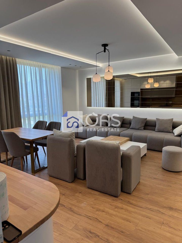 Jepet me qera apartament 1+1 tek Bulevardi i Ri