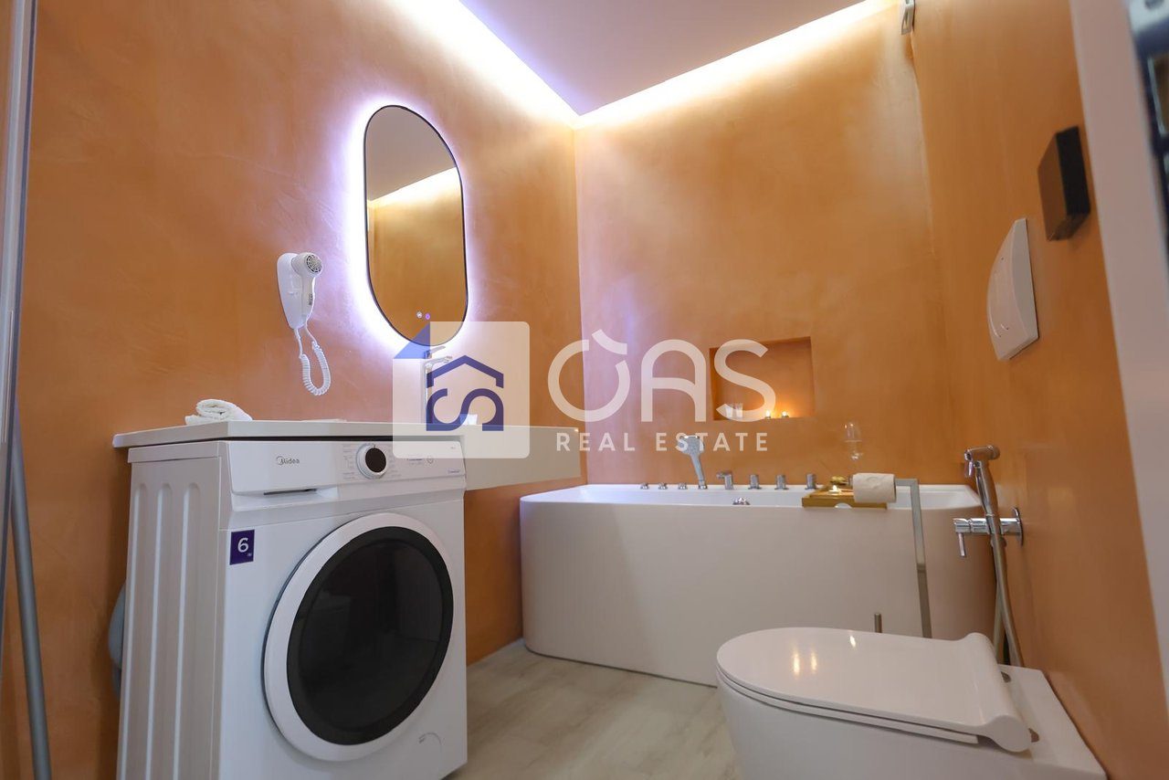 Jepet me qera apartament 1+1 dhe Garsionere tek Bulevardi i Ri 4