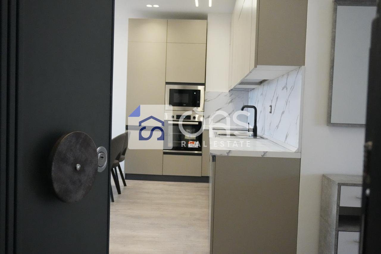 Shitet apartament 2+1+2 tek Bulevardi i Ri 3