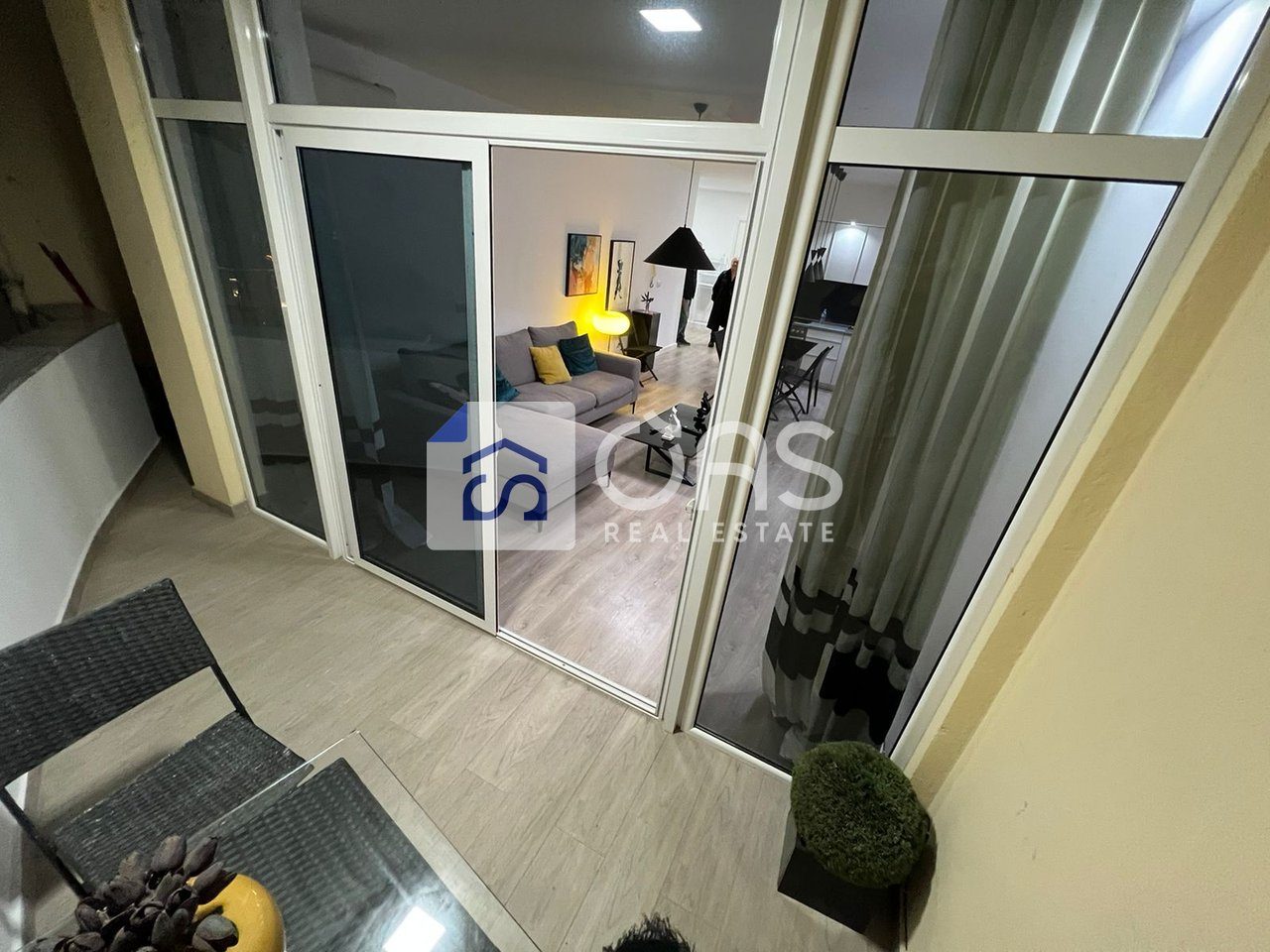 Jepet apartament 1+1 Te Rrruga e Kavajes 3