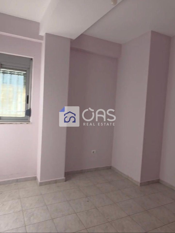 Apartament 2+1 Me Qira në Kopshti Botanik Zoologjik, Tiranë - 500€ | 100 m² 2