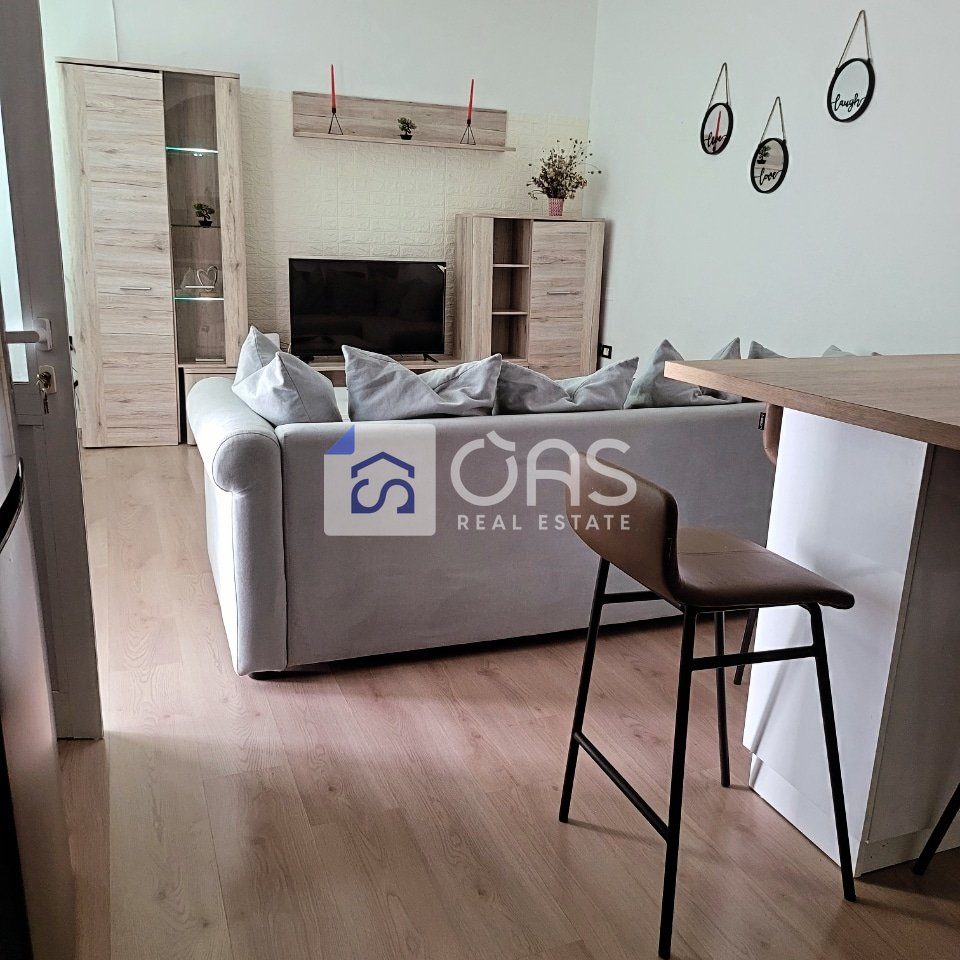 Jepet me qera apartament duplex 1+1 Ali Demi