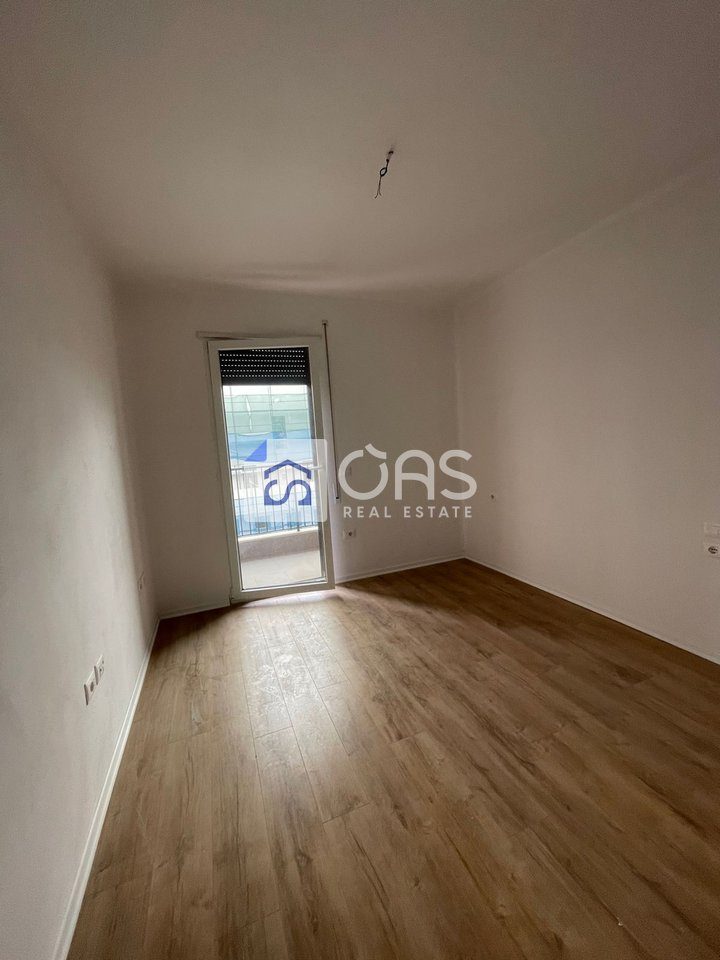 Shitet apartament 2+1+2 ne Don Bosko 3
