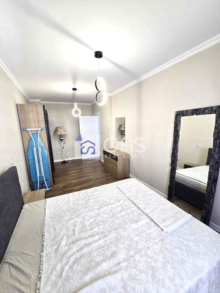 Jepet apartament me qera 2+1 ne 21 Dhjetori 3
