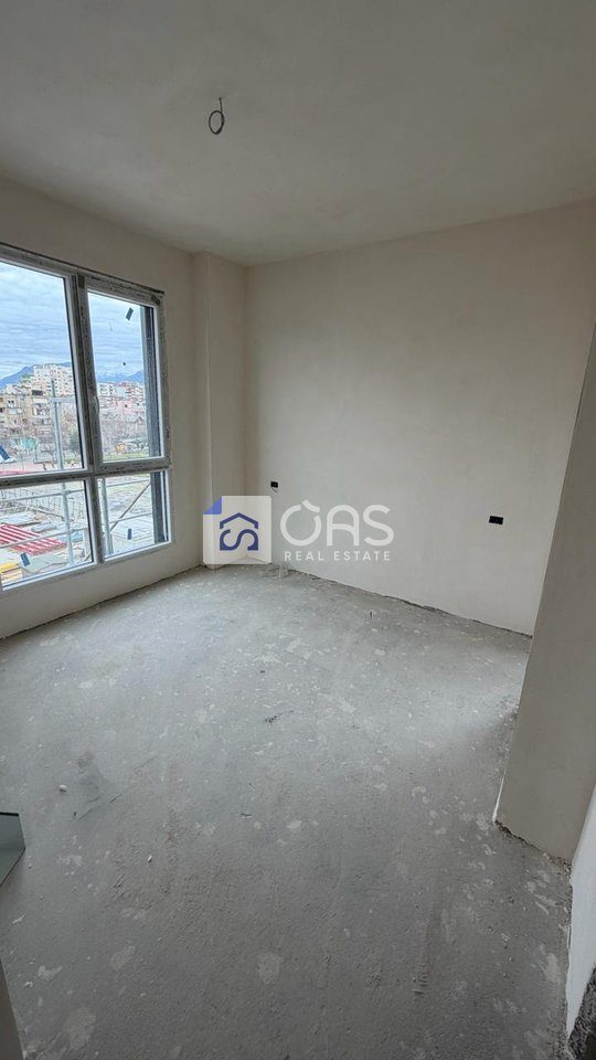 Shitet apartament 1+1 ne Ali Demi 2