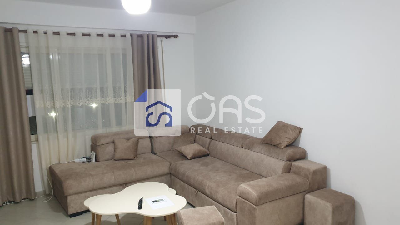 Apartament 2+1 Me Qira në Fresku, Tiranë - 450€ | 98 m²