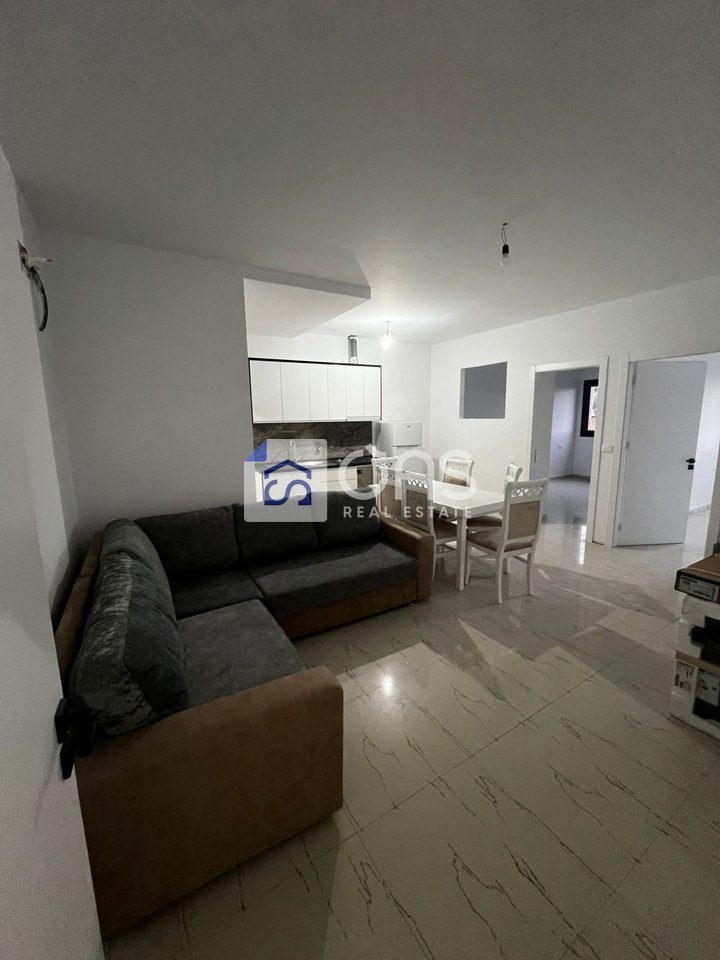 Jepet me qera apartament 2+1 ne Laprak.