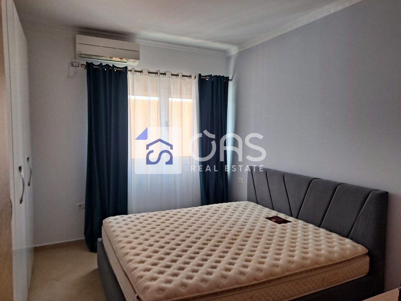 Jepet apartament me qera 2+1+ garazhd tek Liqeni i Tiranes 4