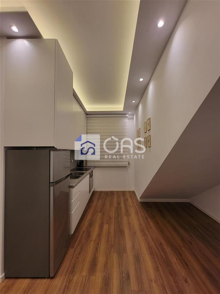 Jepet apartament me qera 1+1 tek Rruga e Durrsit 3