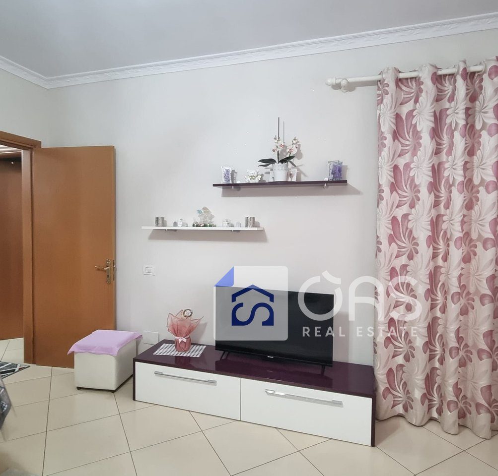 Jepet me Qera Apartament 2+1 Ne Yzberisht 3