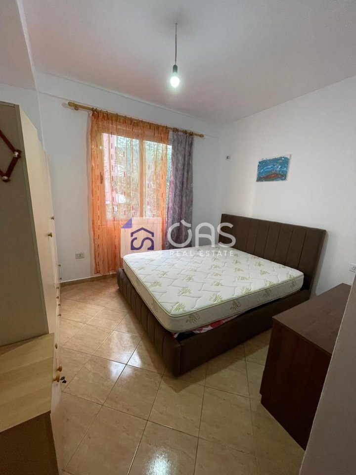 Jepet apartament me qera 1+1 Yzbreisht