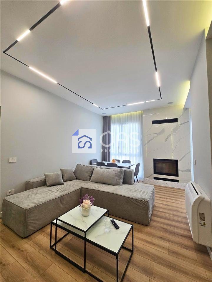 Apartament 1+1+ Parkim Me Qira në Liqeni i Thatë, Tiranë - 1400€ | 77 m² 2
