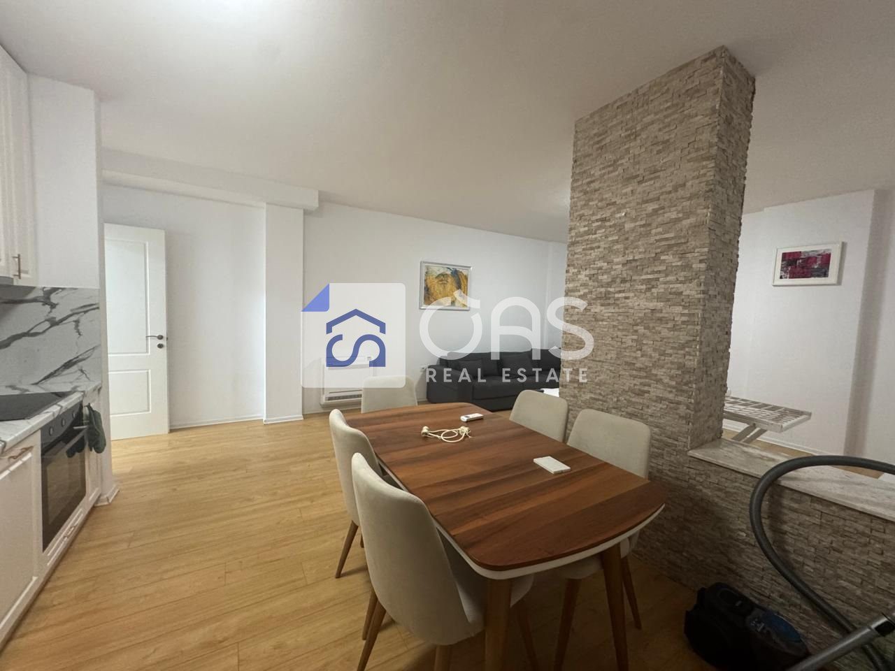 Jepet me Qera Apartament 1+1 Ne astir 2