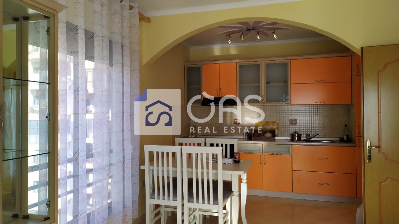 Jepet apartament me qera 1+1 te Selvia 45.000 leke