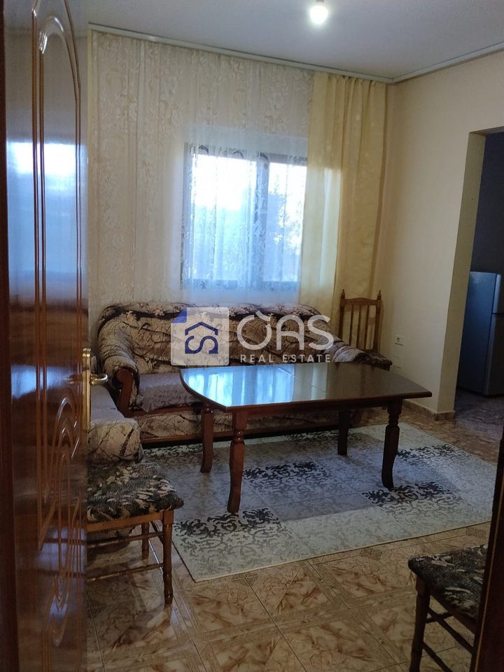 Jepet me qera apartament 2+1 Ali Demi 3