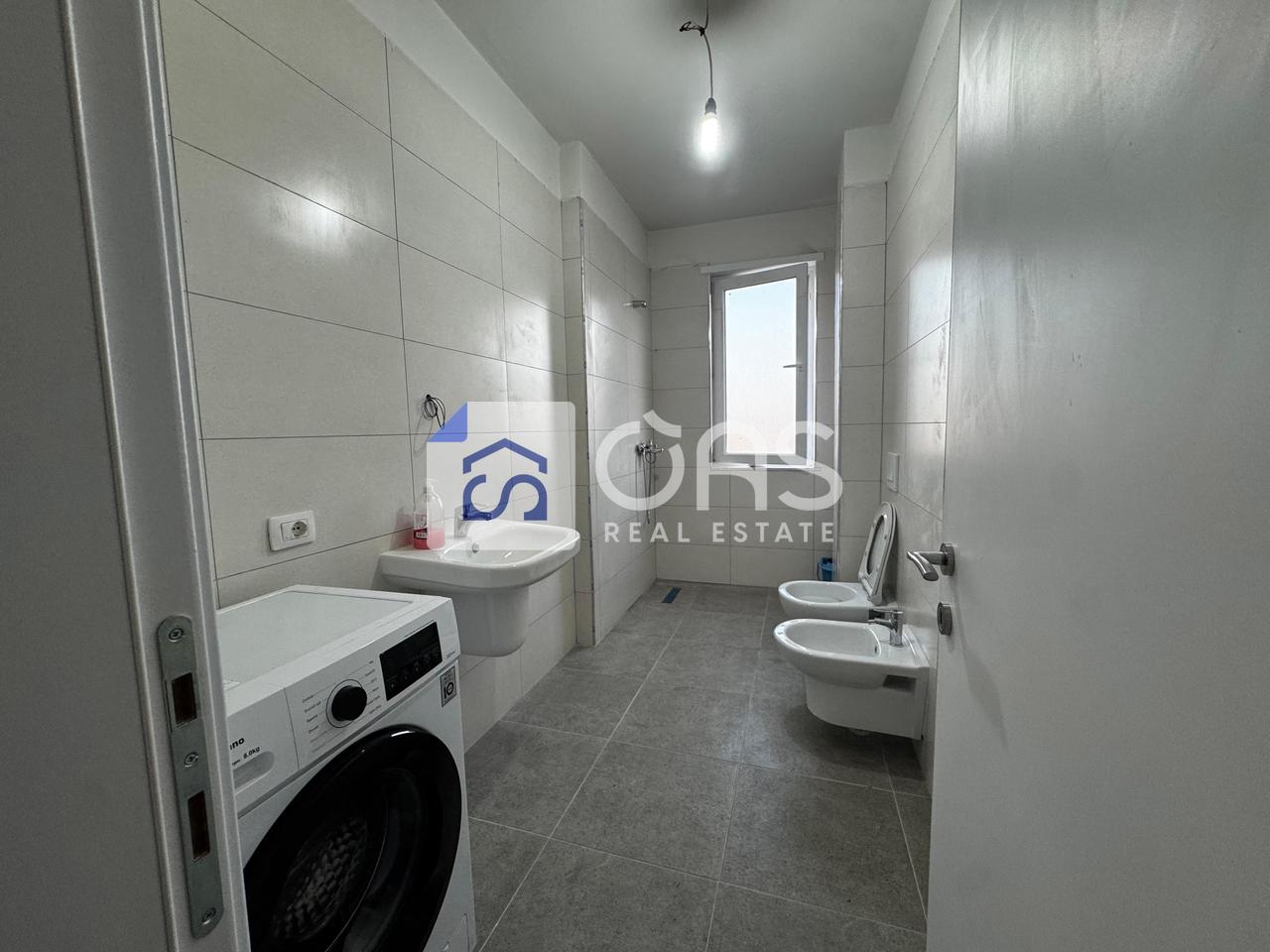 Jepet me qera apartament 2+1 Te Univers City 4