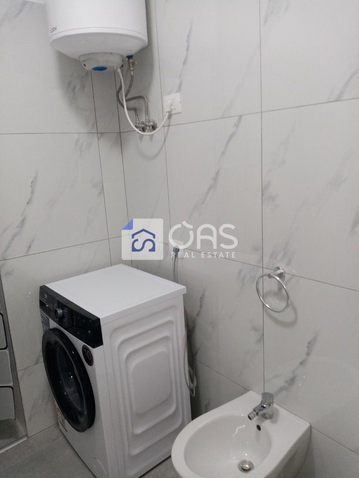 Jepet apartament me qera 1+1 Laprak 4