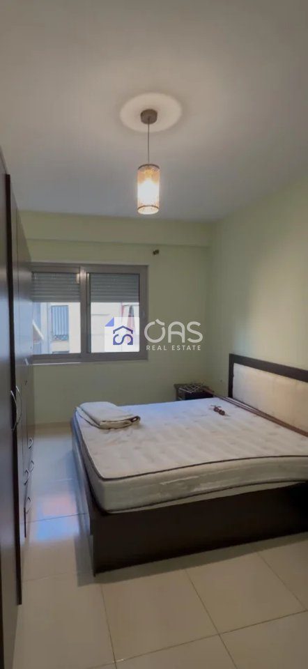 Jepet apartament me qera 1+1 Komuna Parisit 2