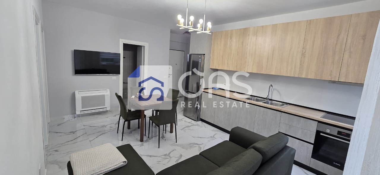 Apartament 2+1 Me Qira tek Liqeni i Thatë, Tiranë - 670€ | 80 m²