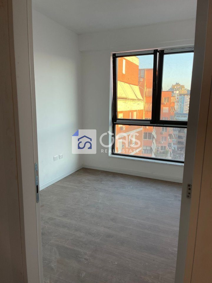 Jepet me Qera Apartament 2+1 Tek Myslym Shyri