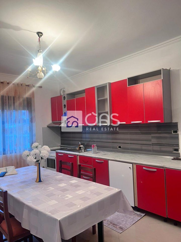 Jepet me qera apartament 2+1 ne Selit 4