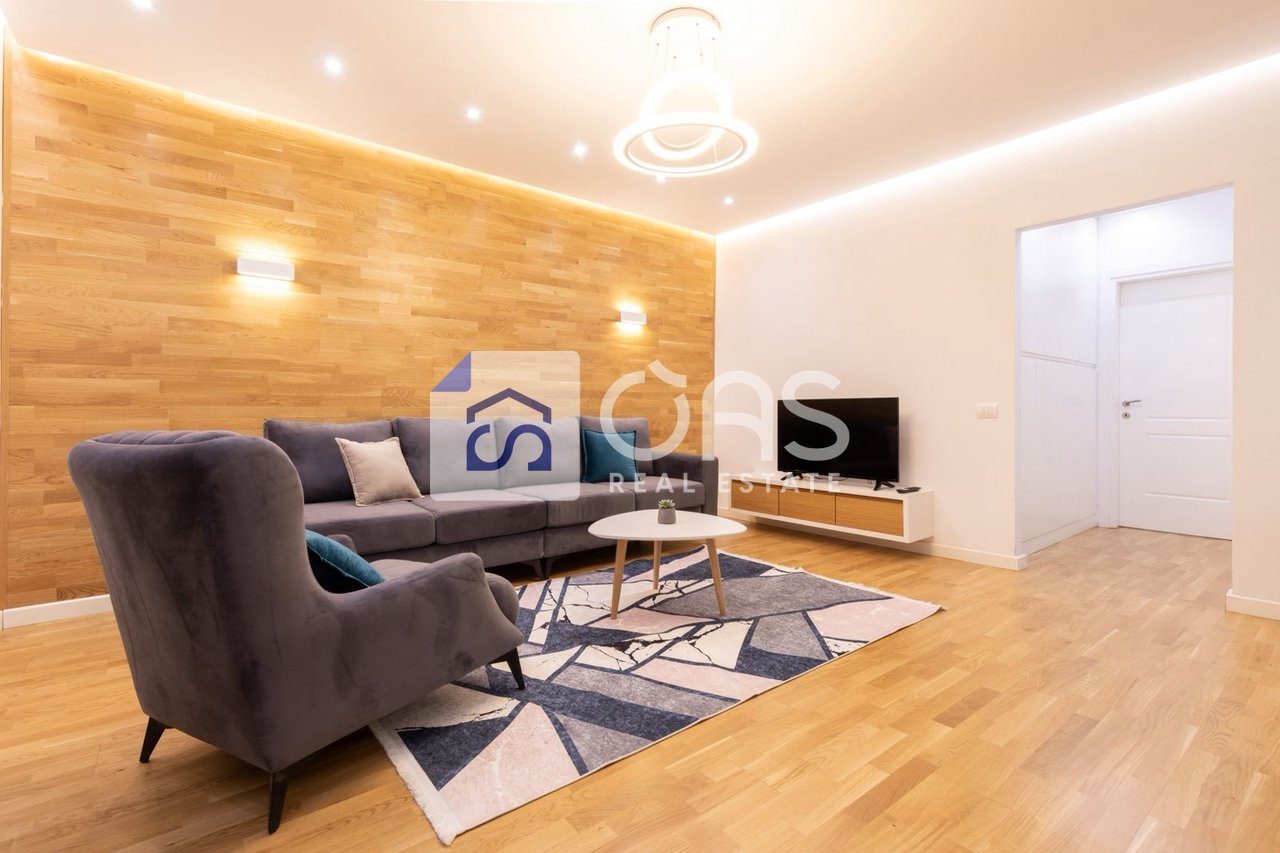 Shitet Apartament 2+1 tek Zogu Zi. 2