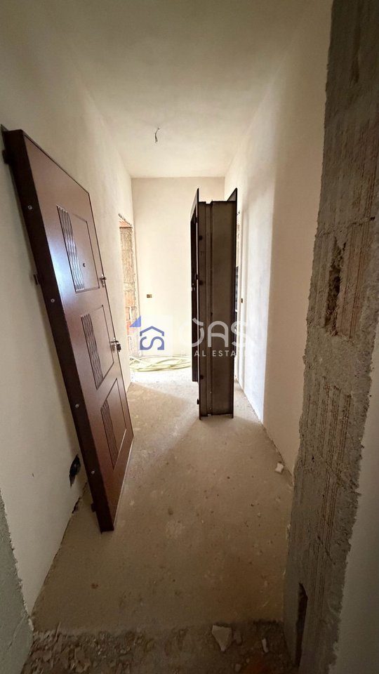 Shitet apartament 1+1 ne Ali Demi 3