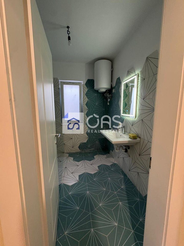 Vilë 4+2 Me Qira në Kombinat, Tiranë - 1200 Euro (Neto)| 214 m² 3
