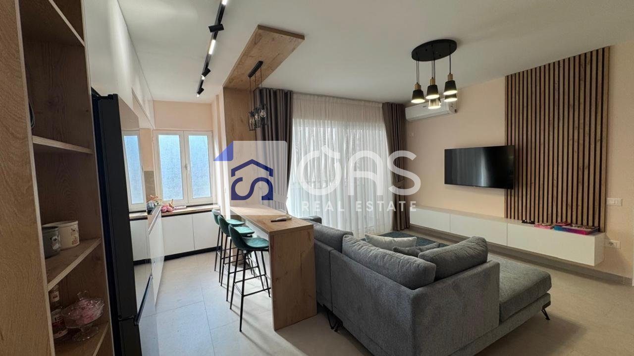 Jepet me qera apartamenti 1+1 Myslym shyri 3
