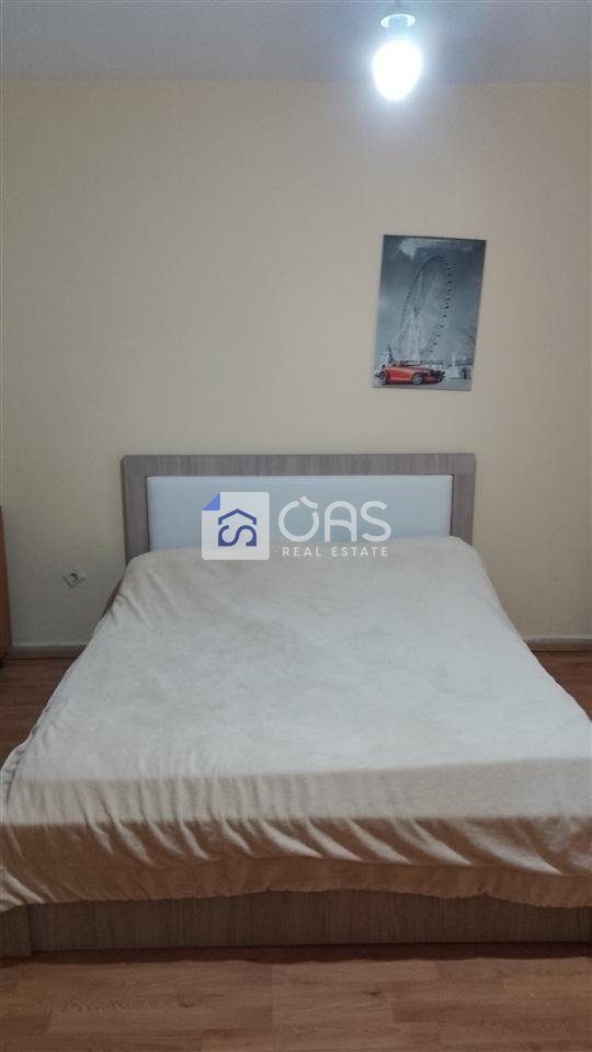 Jepet apartament me qera 2+1 tek Pallati me Shigjeta 2