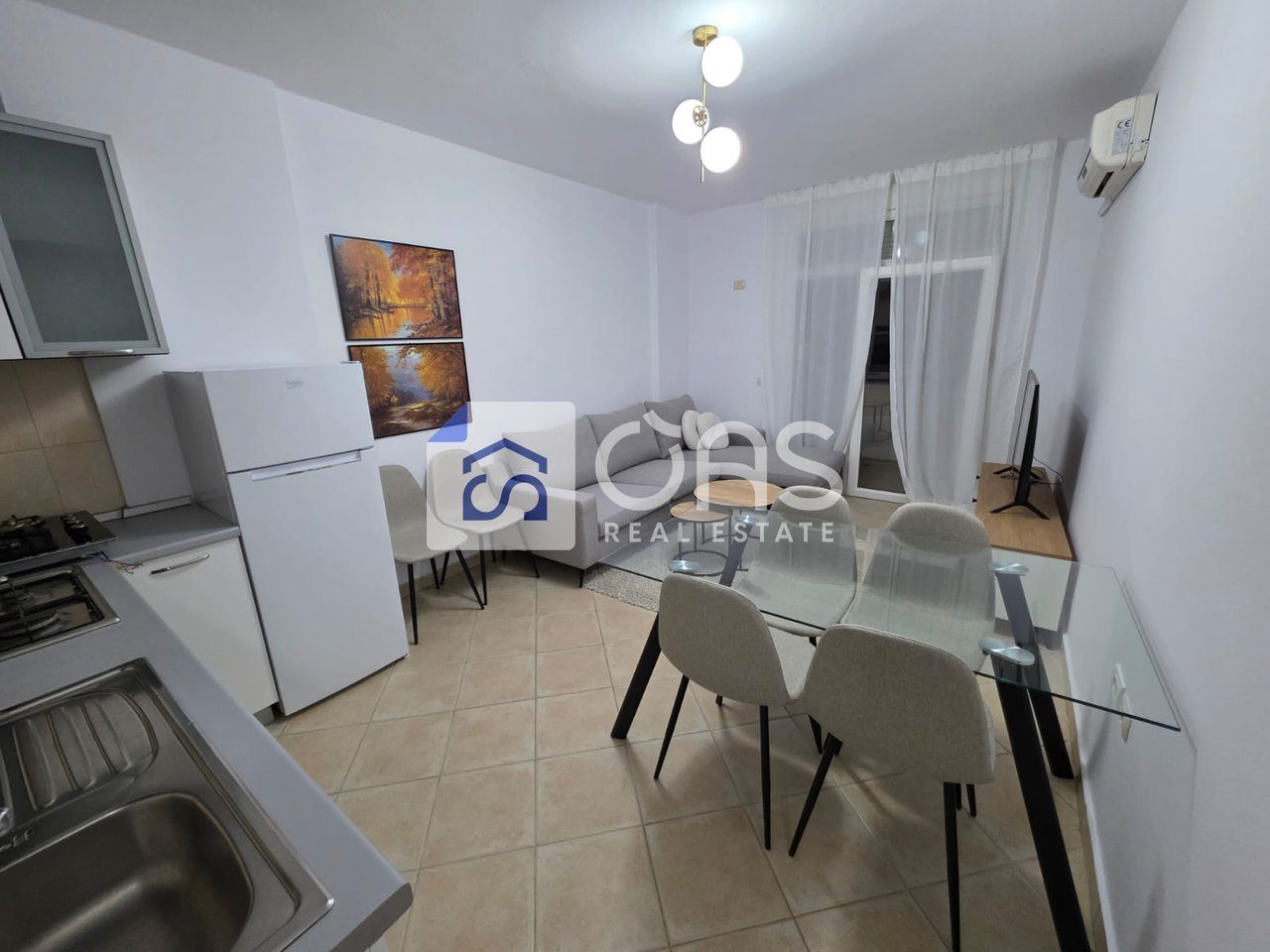 jepet me qira apartamenti 1+1 Ish Ekspozita 2