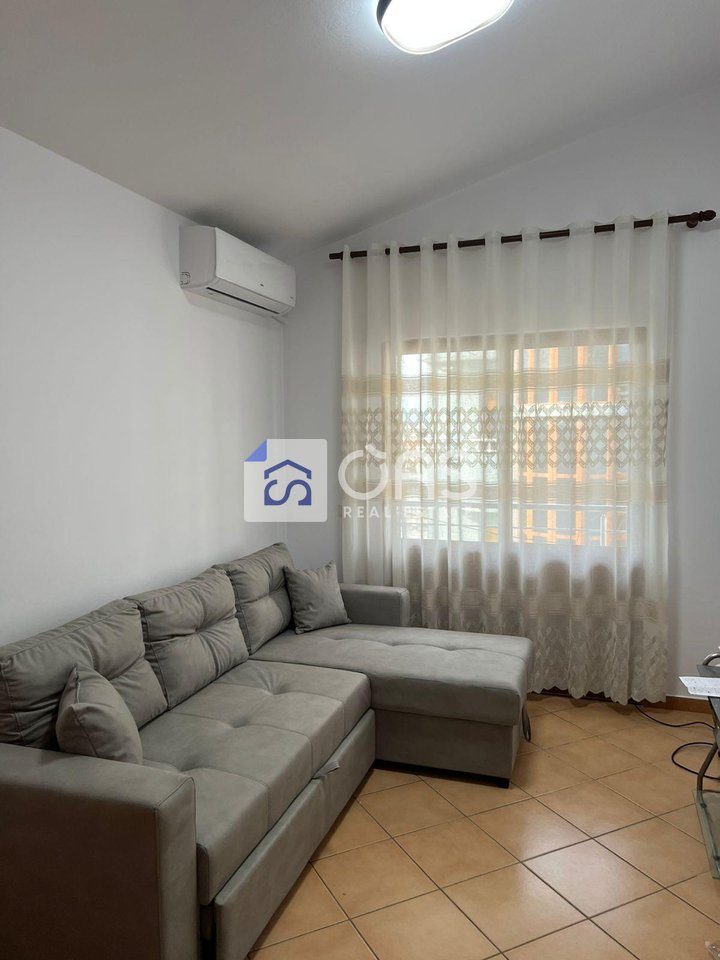 Jepet Apartment me qera 3+1 UNIVERSITETI MARIN BARLETI (+PARKIM) 2