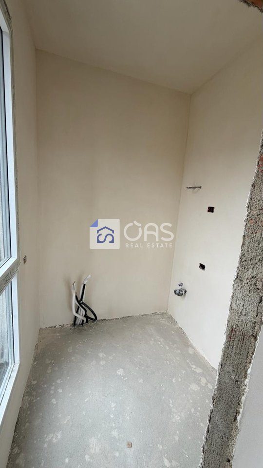 Shitet apartament 1+1 ne Ali Demi 3