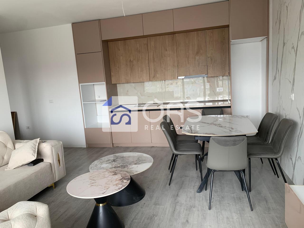 Shitet apartament 1+1 ne Don Bosko 4