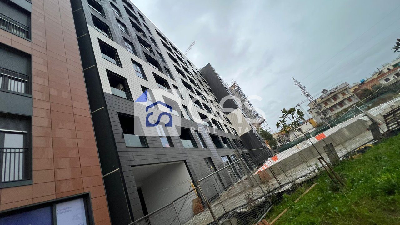 Shitet apartament 2+1 ne Bulevardin e Ri
Siperfaqe:83.7m2 163.810 euro