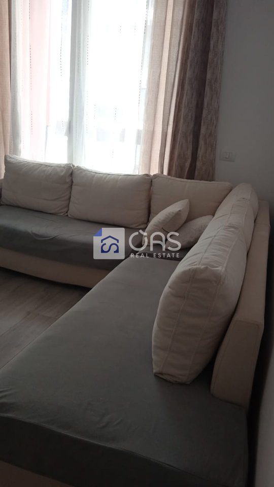 Jepet me qera apartament 1+1 Te Univers City 2