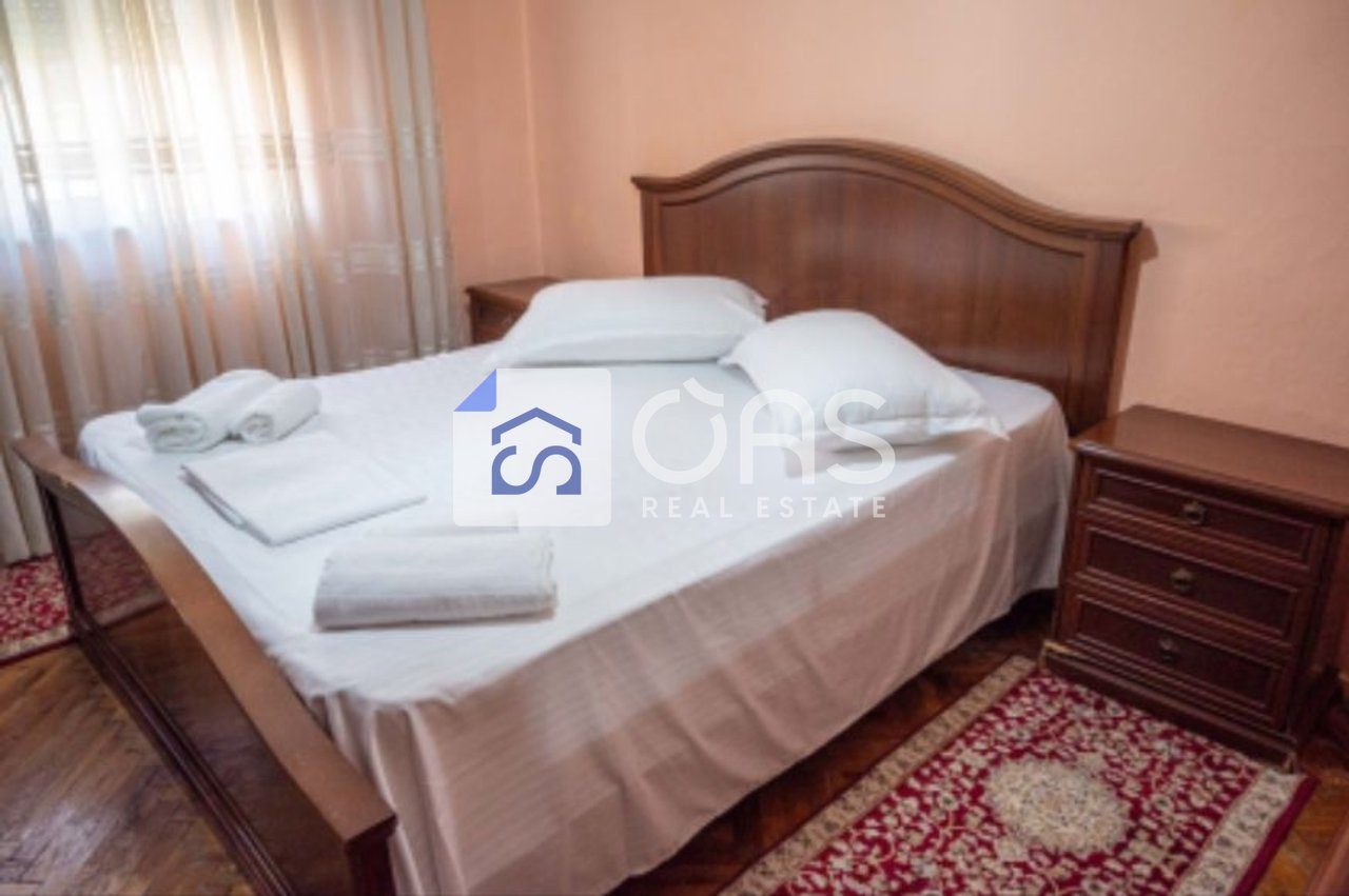 Jepet apartament me qera 3+1 ne Pazari i Ri 2