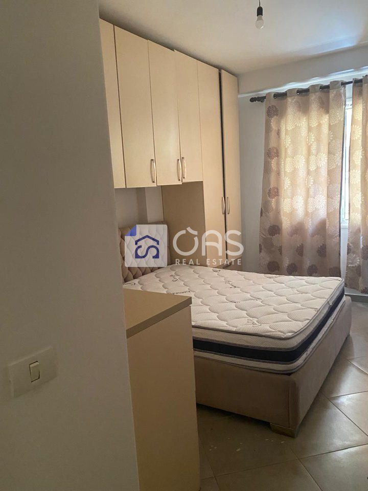 Jepet apartament me qera 2+1 kodra e diellit 2