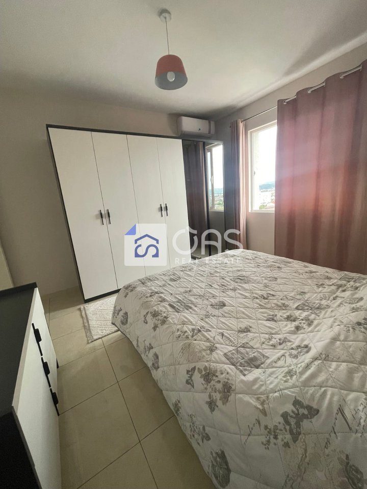Jepet me qera apartament 2+1 Ne Kamez(Qender) 1