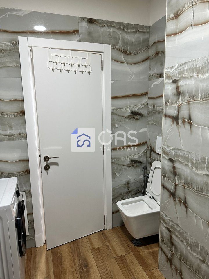 Jepet me qera apartament 1+1 Qender 4