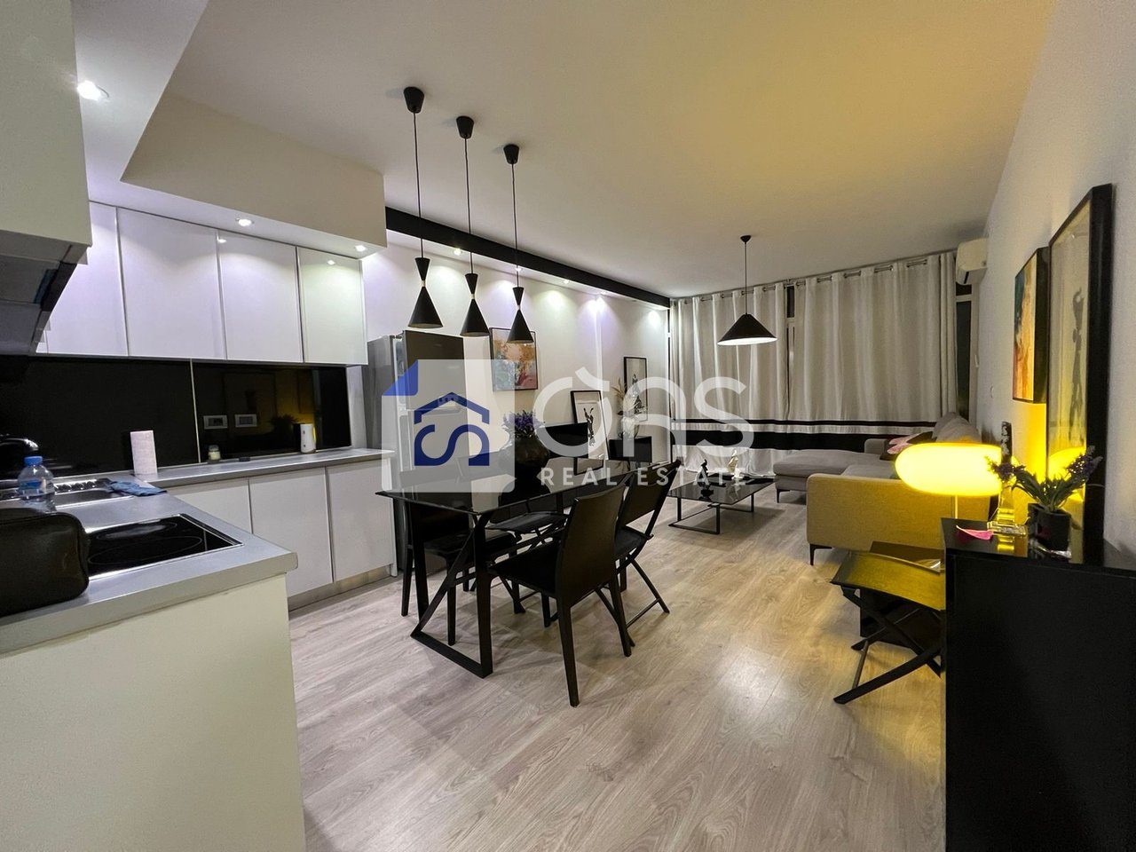 Jepet apartament 1+1 Te Rrruga e Kavajes