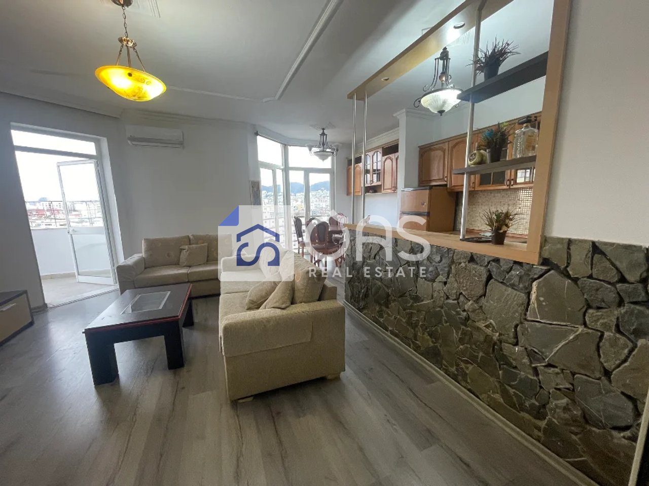 Jepet apartament me qera 2+1 21 Dhjetori 2