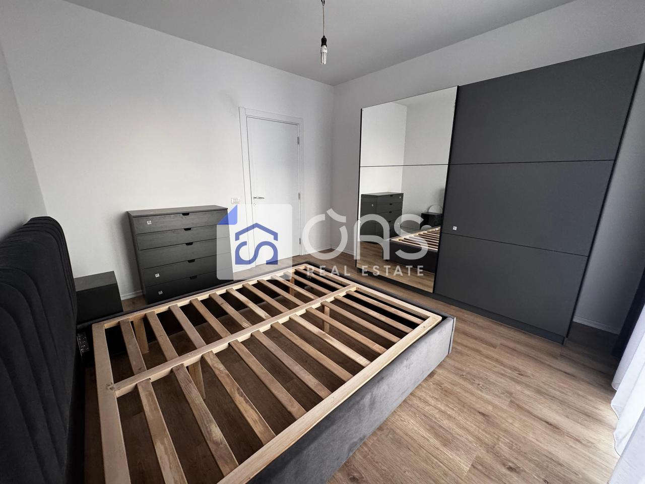 Jepet me qera apartament 2+1 Te Univers City 3