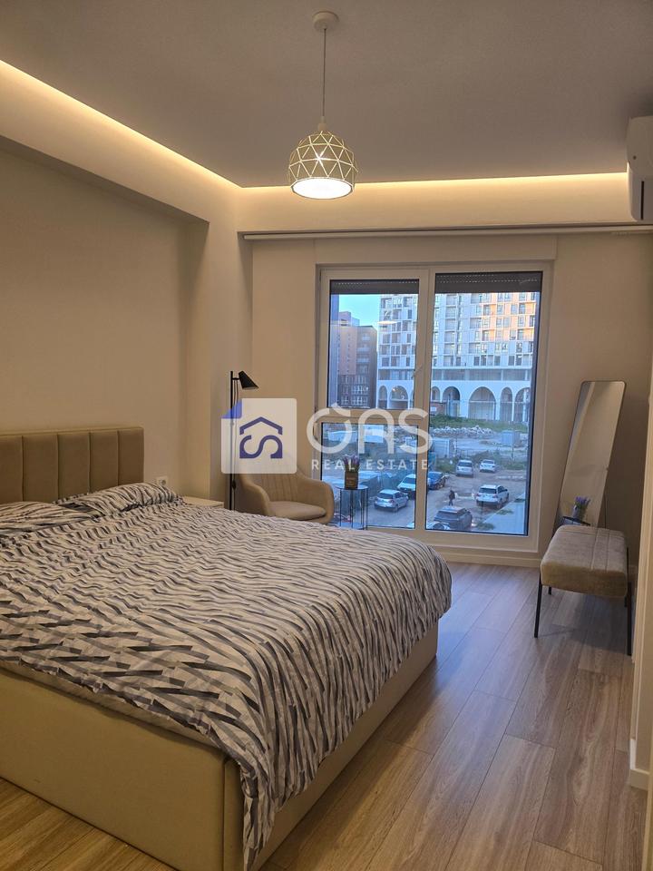 Jepet apartament me qera 2+1 Bulevard i Ri + Post parkimi 2