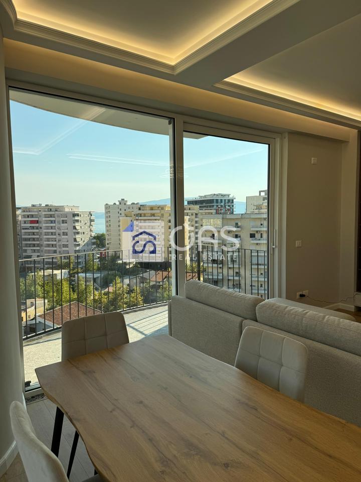 Shitet apartament 2+1 ne Vlore Vlore Skel ( lagjen 10 Korriku) Cmimi :300.000 euro 3