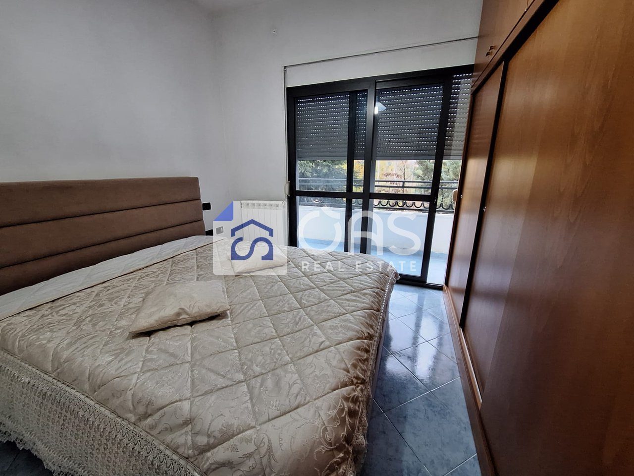 Jepet apartament me qera 2+1 Bulevard I Ri 2