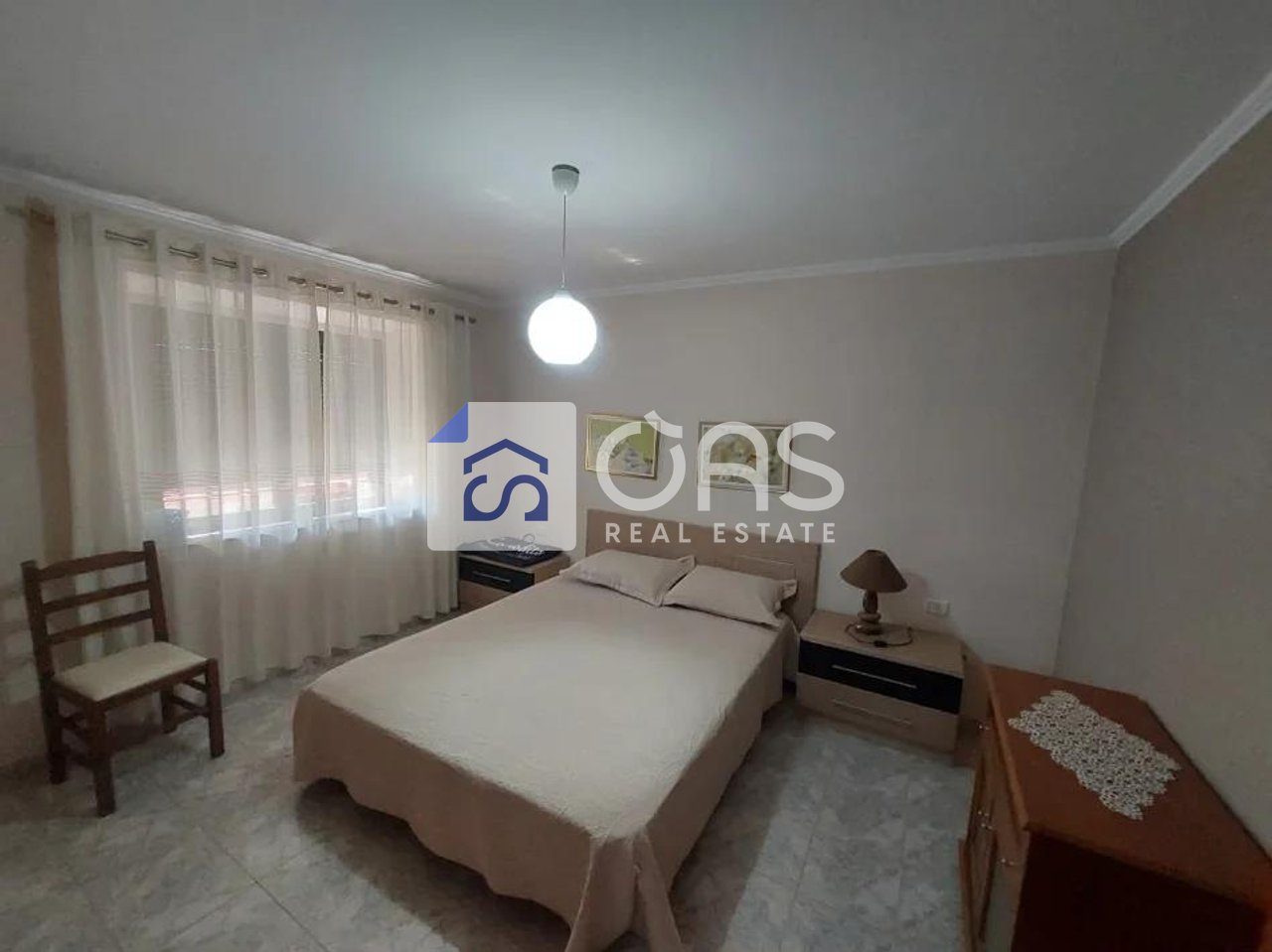 Jepet me qera apartament 1+1 te Rruga e Elbasanit 3