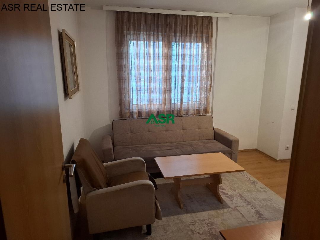 Banesë 64m2 me qira në Emshir 2