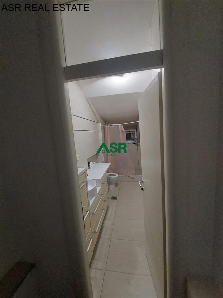 Zyre 110m2 me qira në lagjen Qafa te kafet e vogla 3